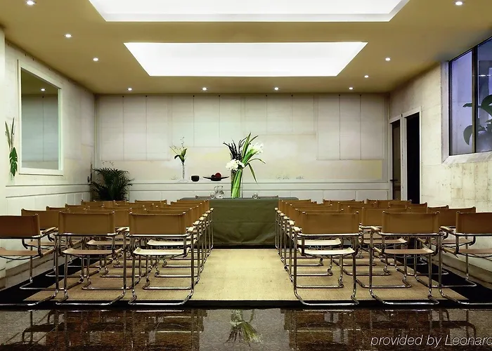 Borromini 4* רומא